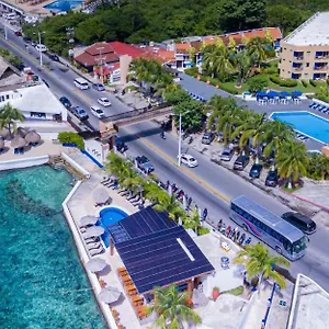 Hotel Casa Del Mar & Dive With Free Access To An Exclusive Club