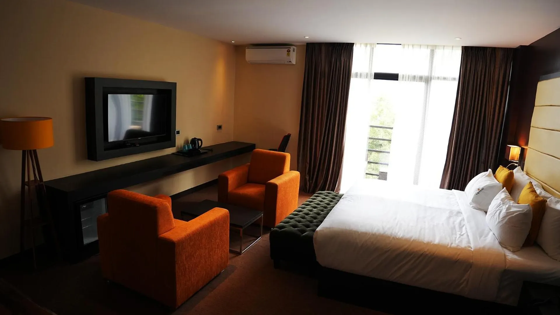 ホテル Viceroy Luxury Mountain Resort And Spa ムンナール