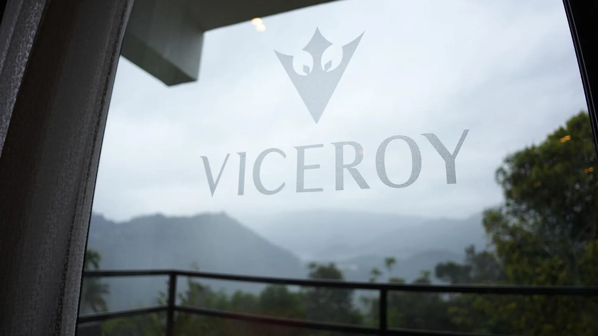 Viceroy Luxury Mountain Resort And Spa ムンナール 5*,  インド