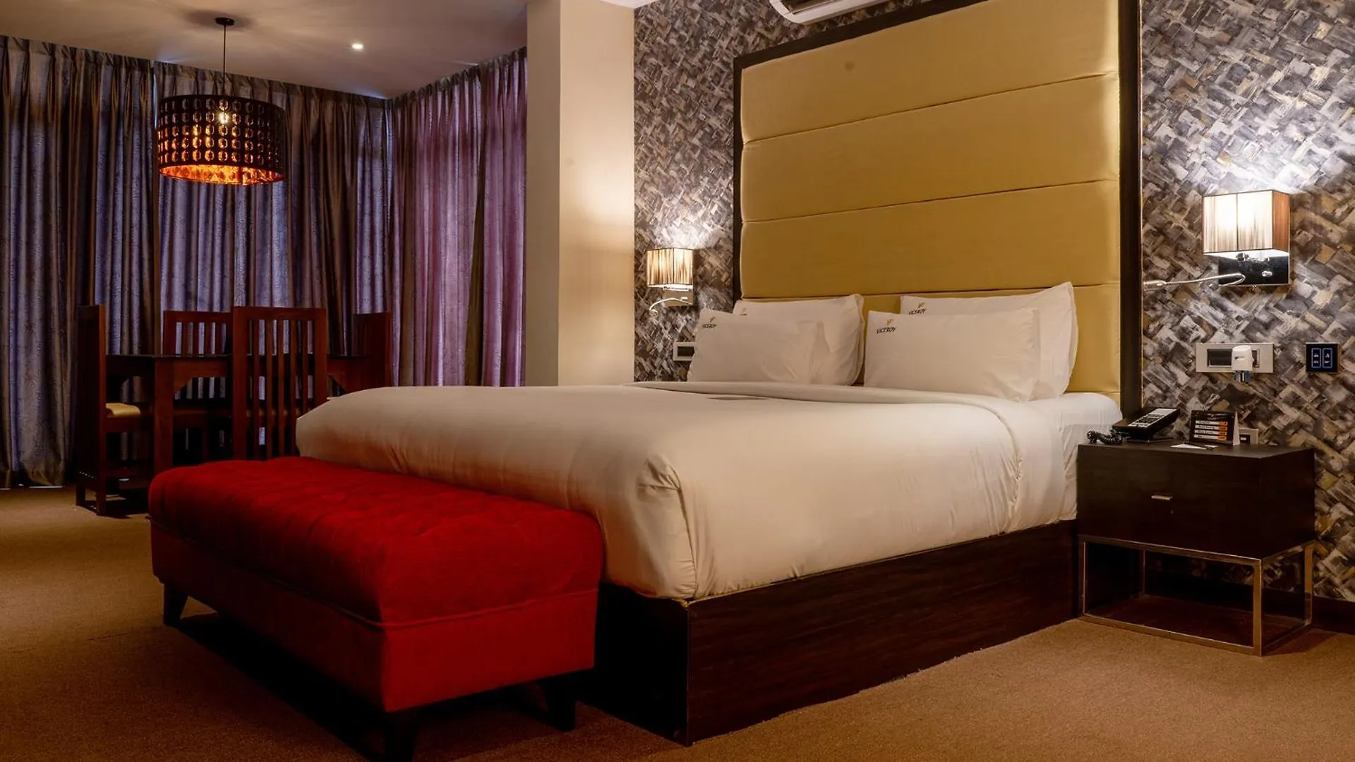 Viceroy Luxury Mountain Resort And Spa ムンナール 5*,